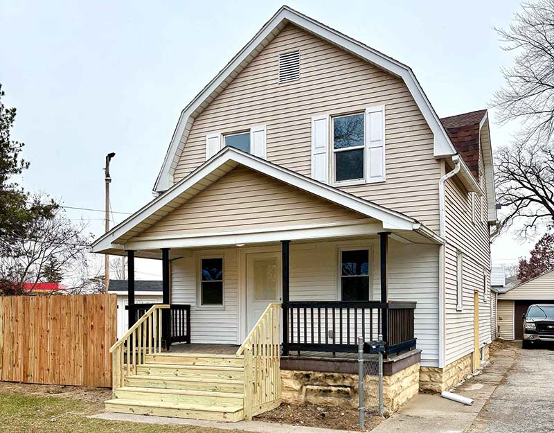 5468 Fern Dr, Toledo OH