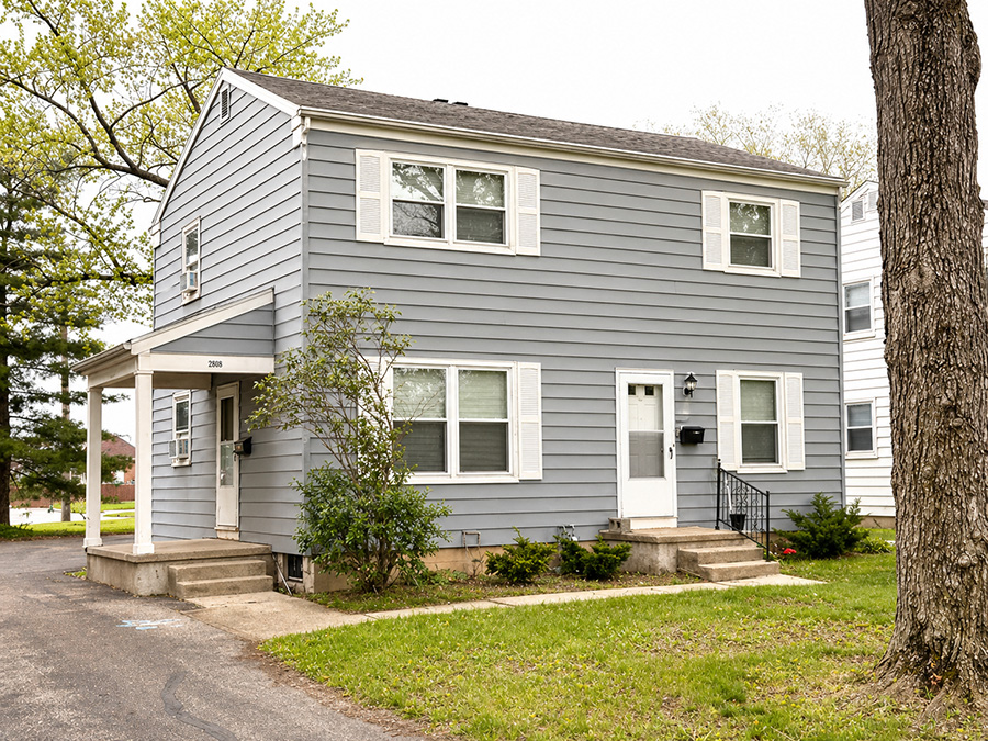2265 & 2267 Byrneway Dr, Toledo OH
