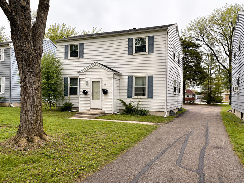 2301 & 2303 Byrneway Dr, Toledo OH
