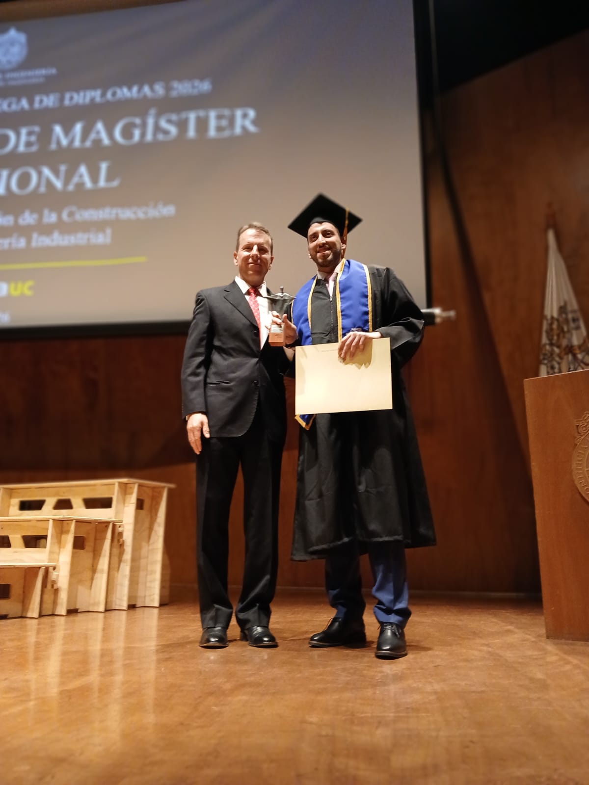 Graduación MII UC Premio Mejor Actividad de Gradución