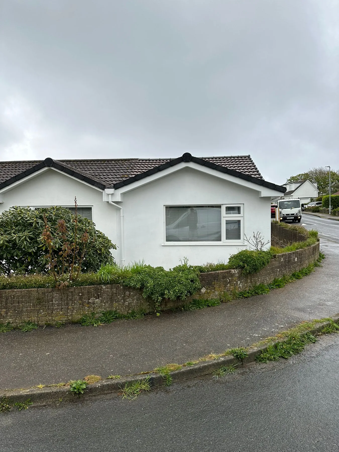 Annex extension by L W Construction — Newlyn, Cornwall — finished exterior, alternate angle