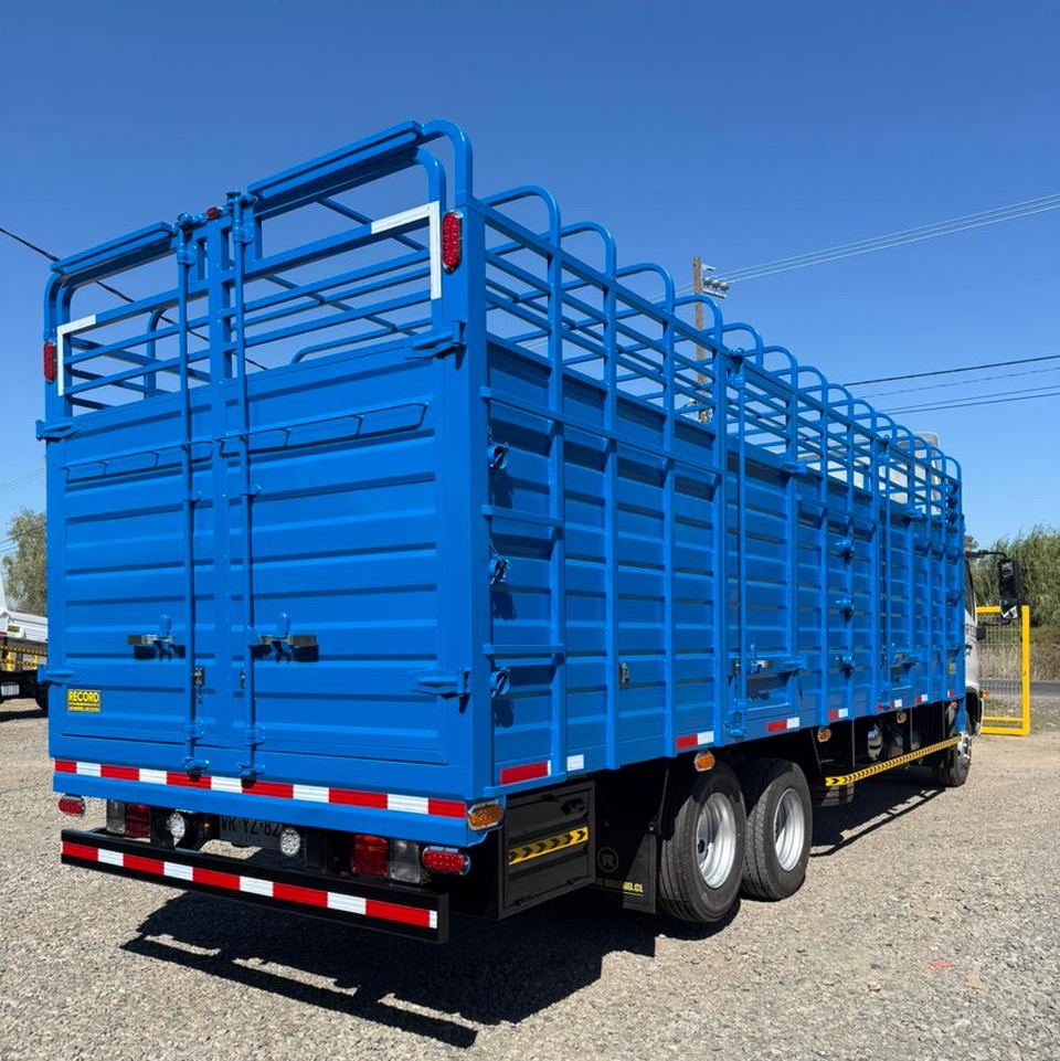 Carrocería ganadera reforzada para camión, Ñuble