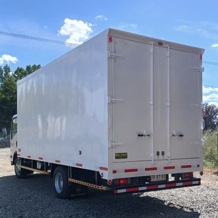 Furgón refrigerado para camión — trabajo de Equipos Record San Carlos