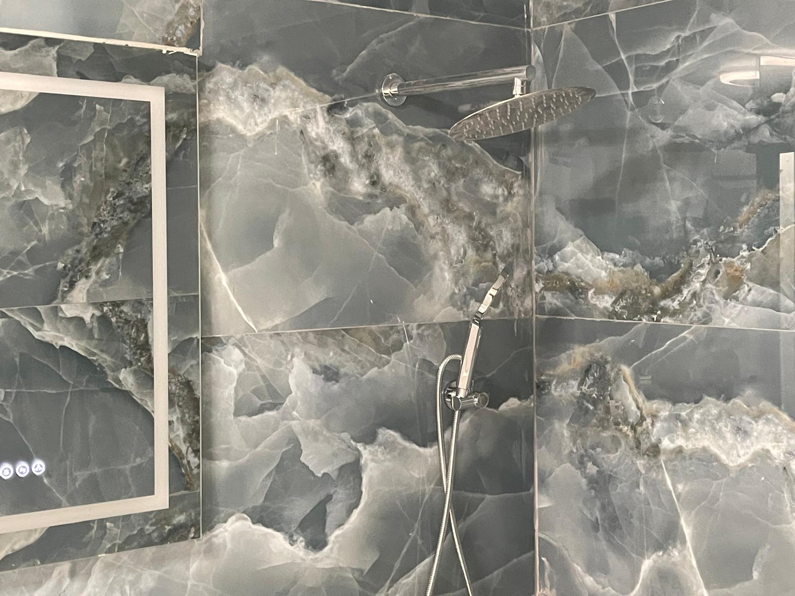 {{ custom_values.service_1 }} in {{custom_values.biz_area_1})