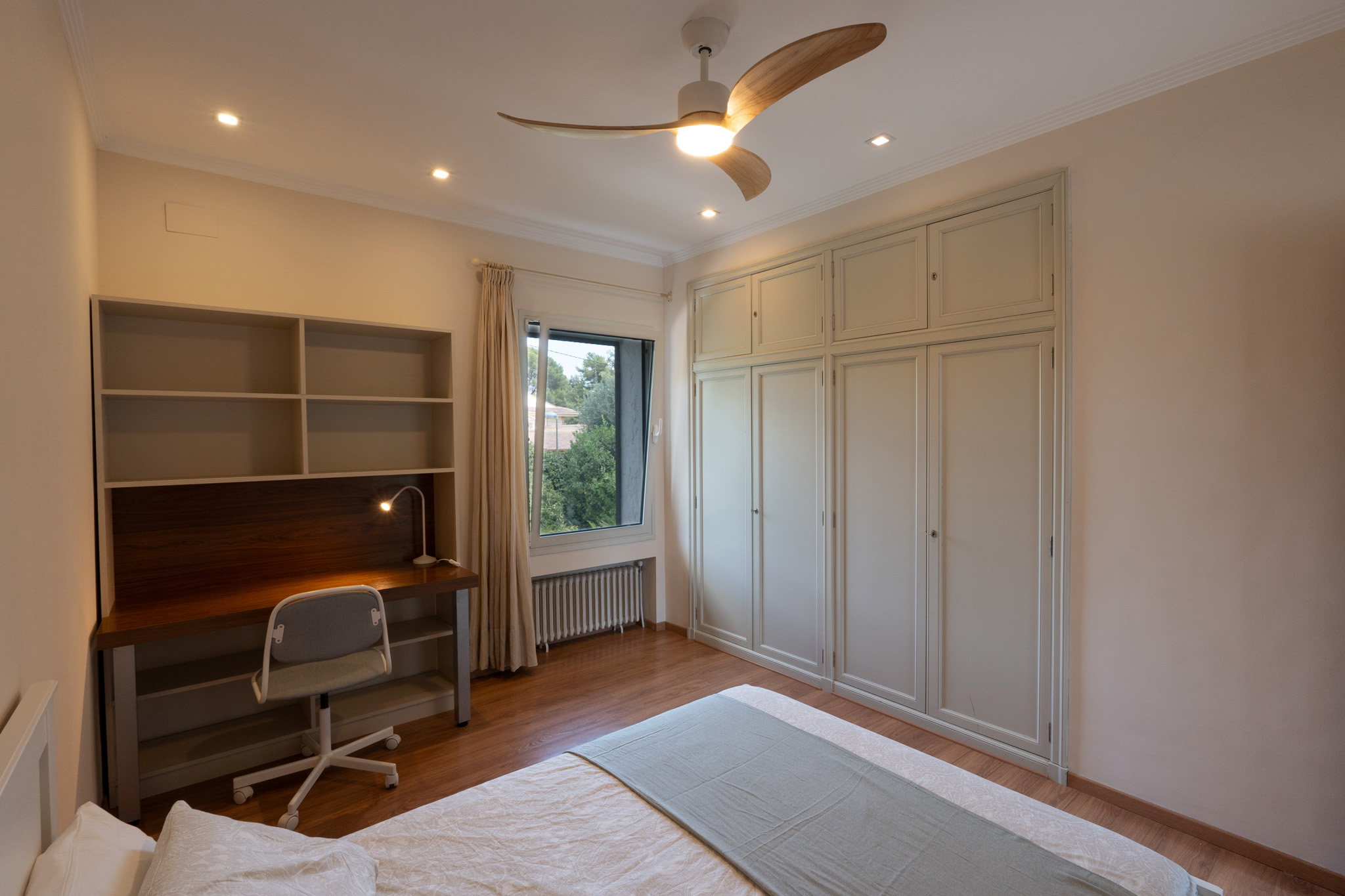 Tozal Large Room — Shared Bathroom at Edom Coliving Valencia — photo 2