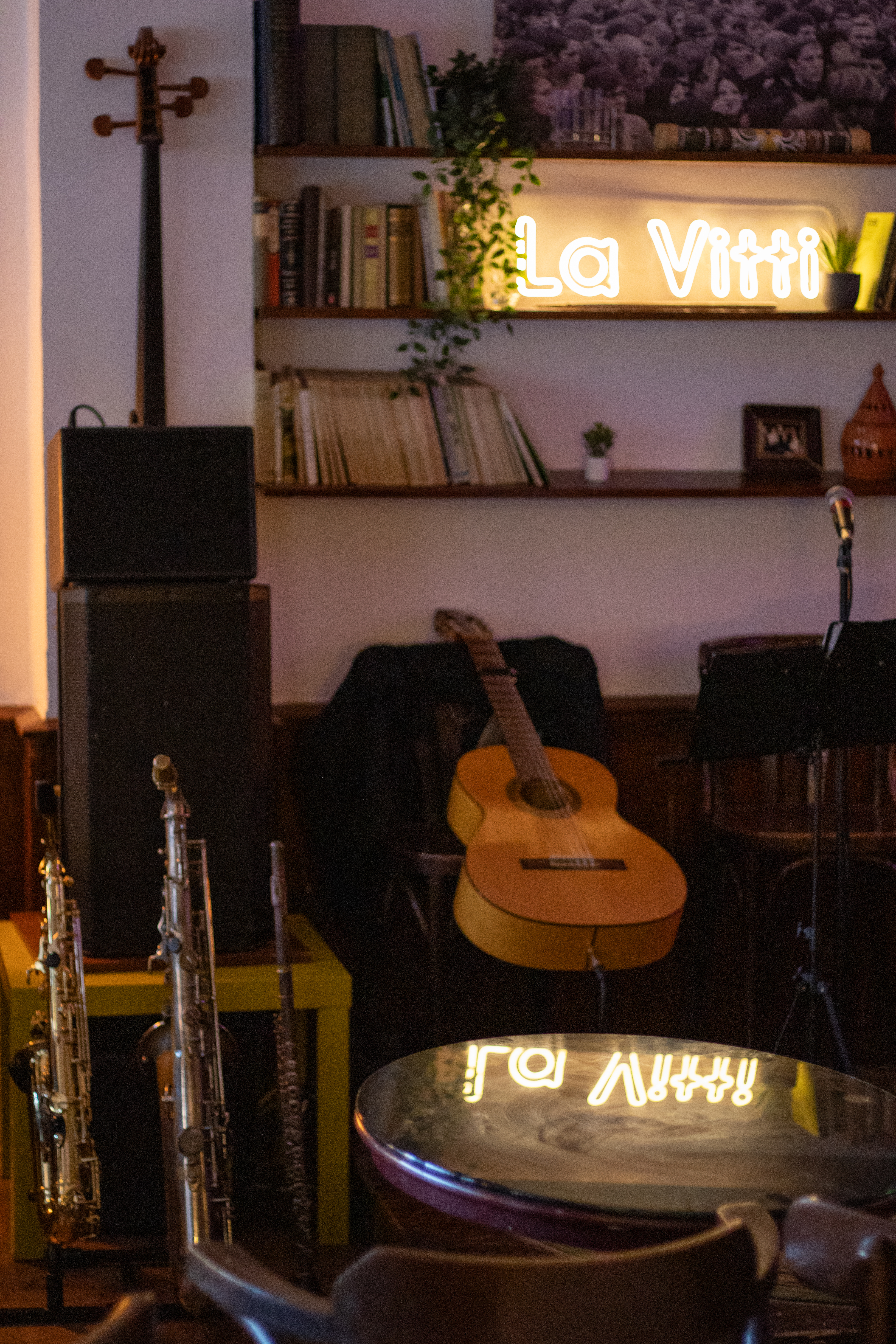 La Vitti underground jazz bar in Valencia — live music and events — photo 11