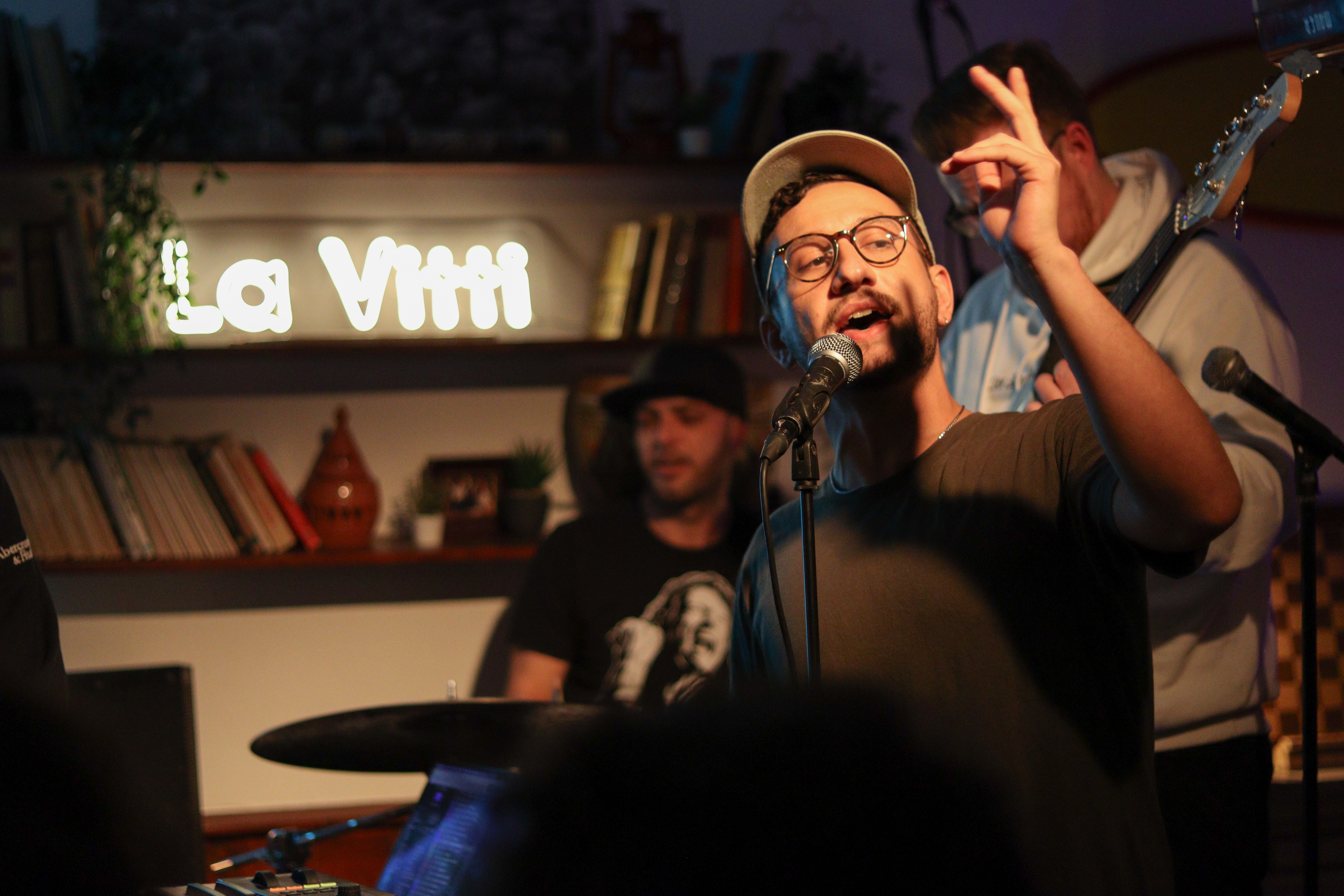 La Vitti underground jazz bar in Valencia — live music and events — photo 7