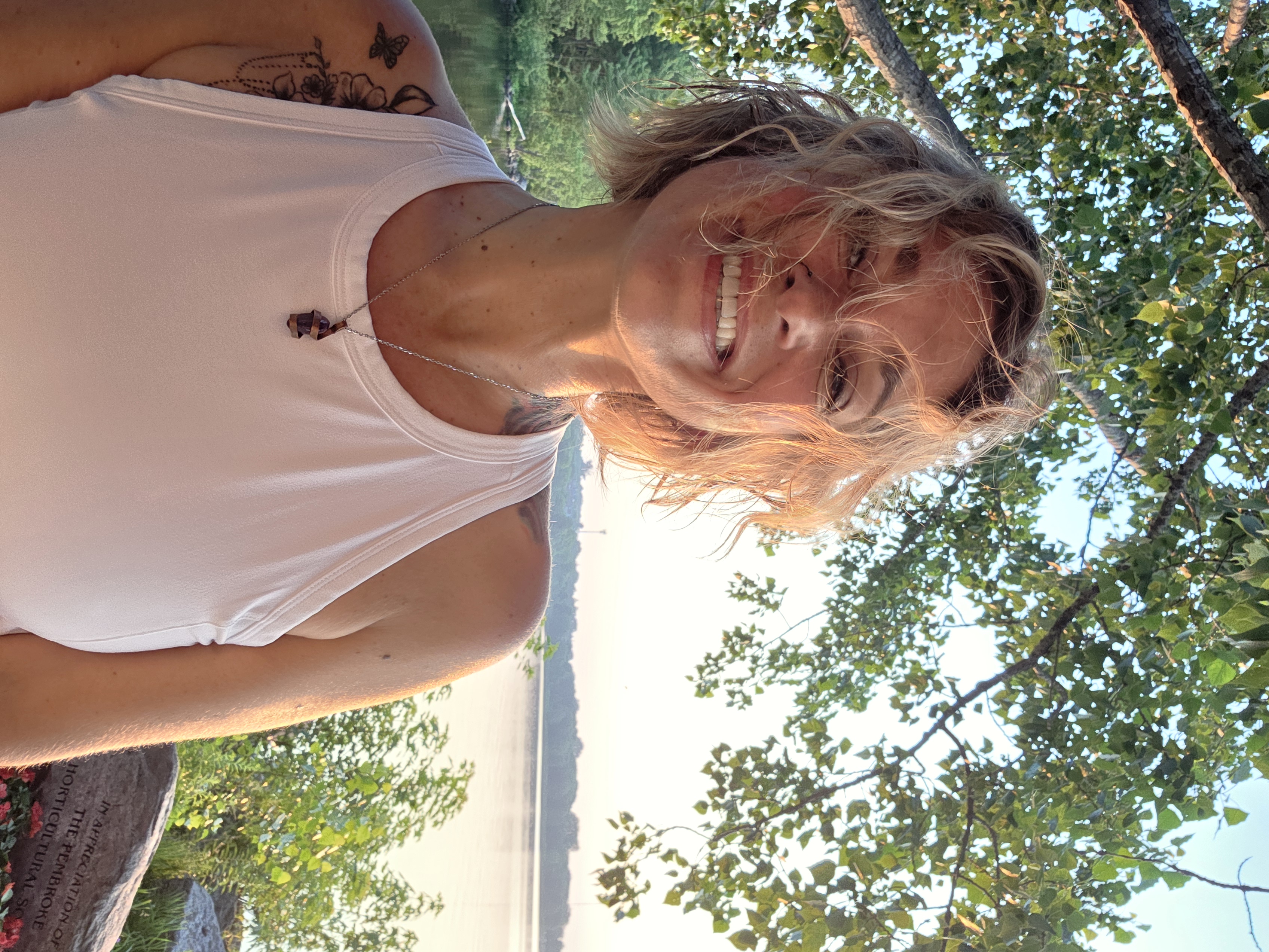 Stevie - Live Lighter Now