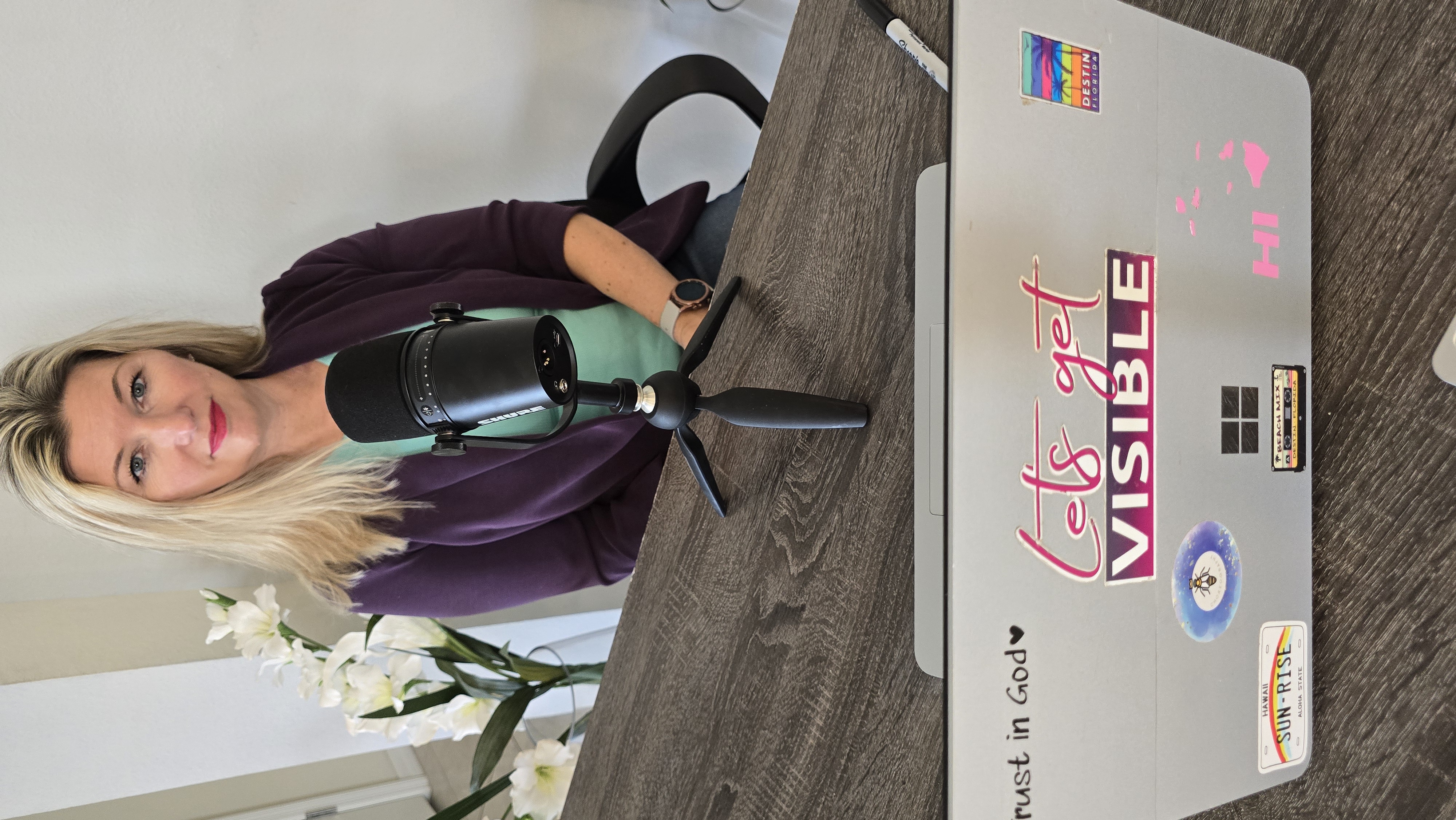 Crissy Conner presenting to an audience