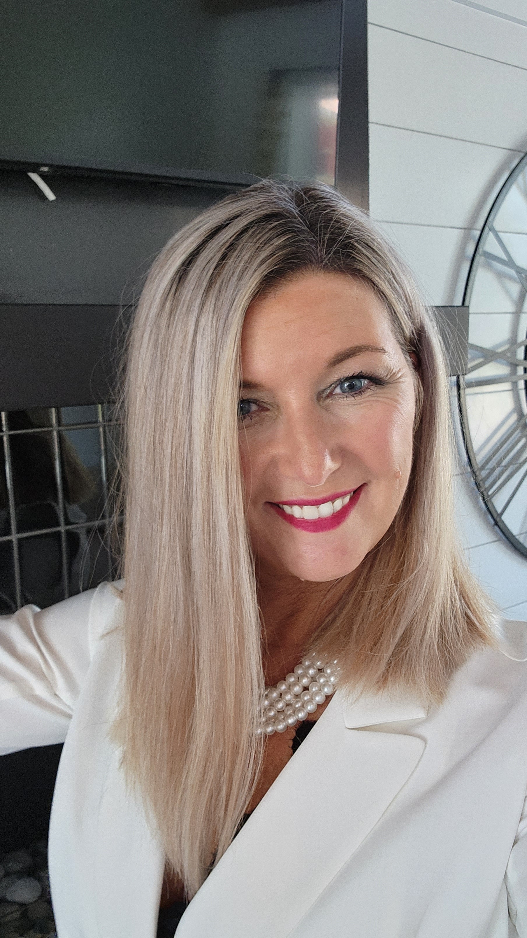 Crissy Conner, visibility strategist, speaker, and business coach