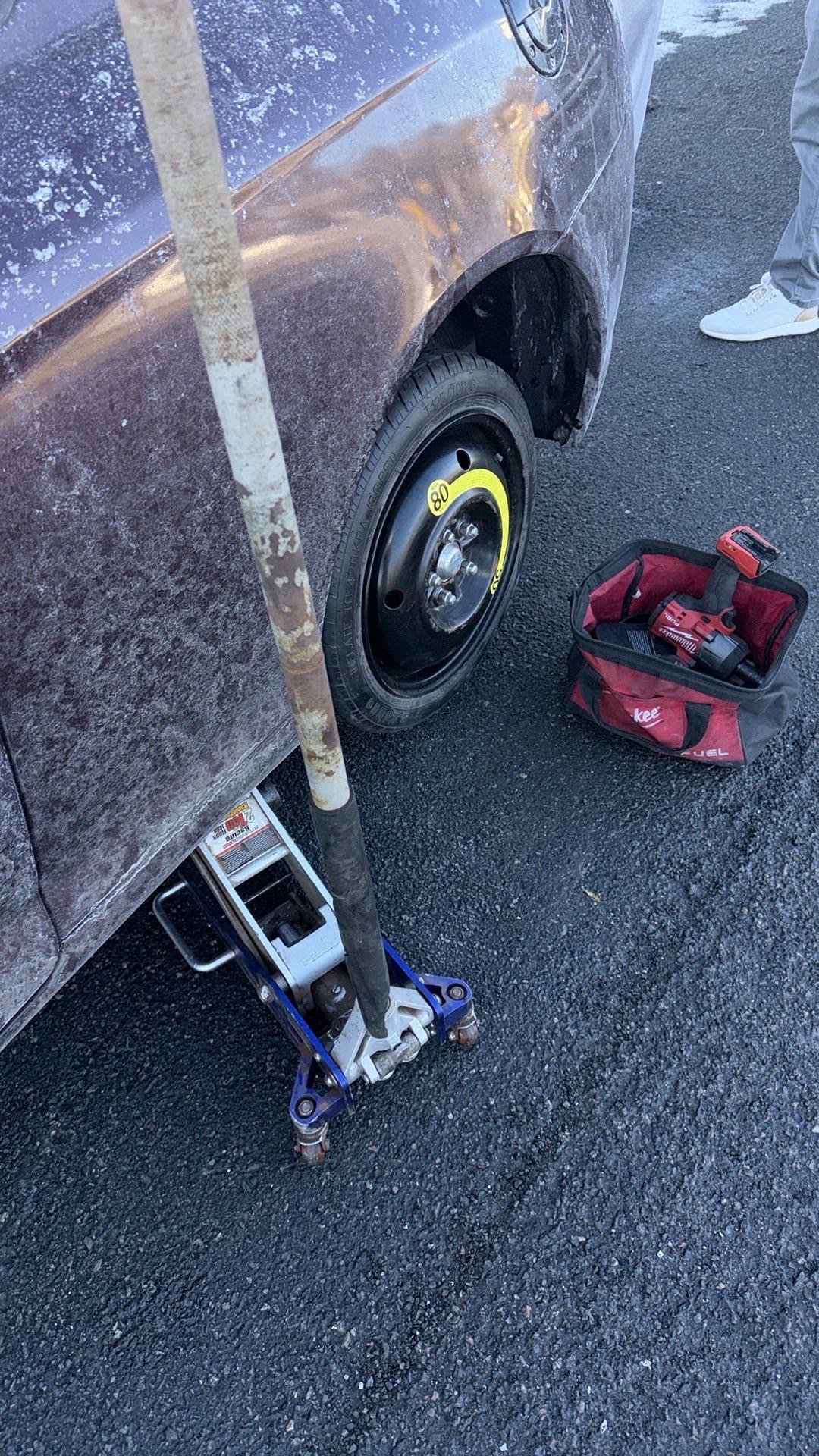 Tire change service Boston