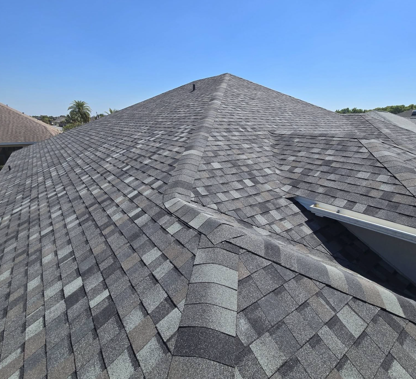 High Springs FL residential roofing project featuring professionally installed architectural shingles and improved curb appeal.