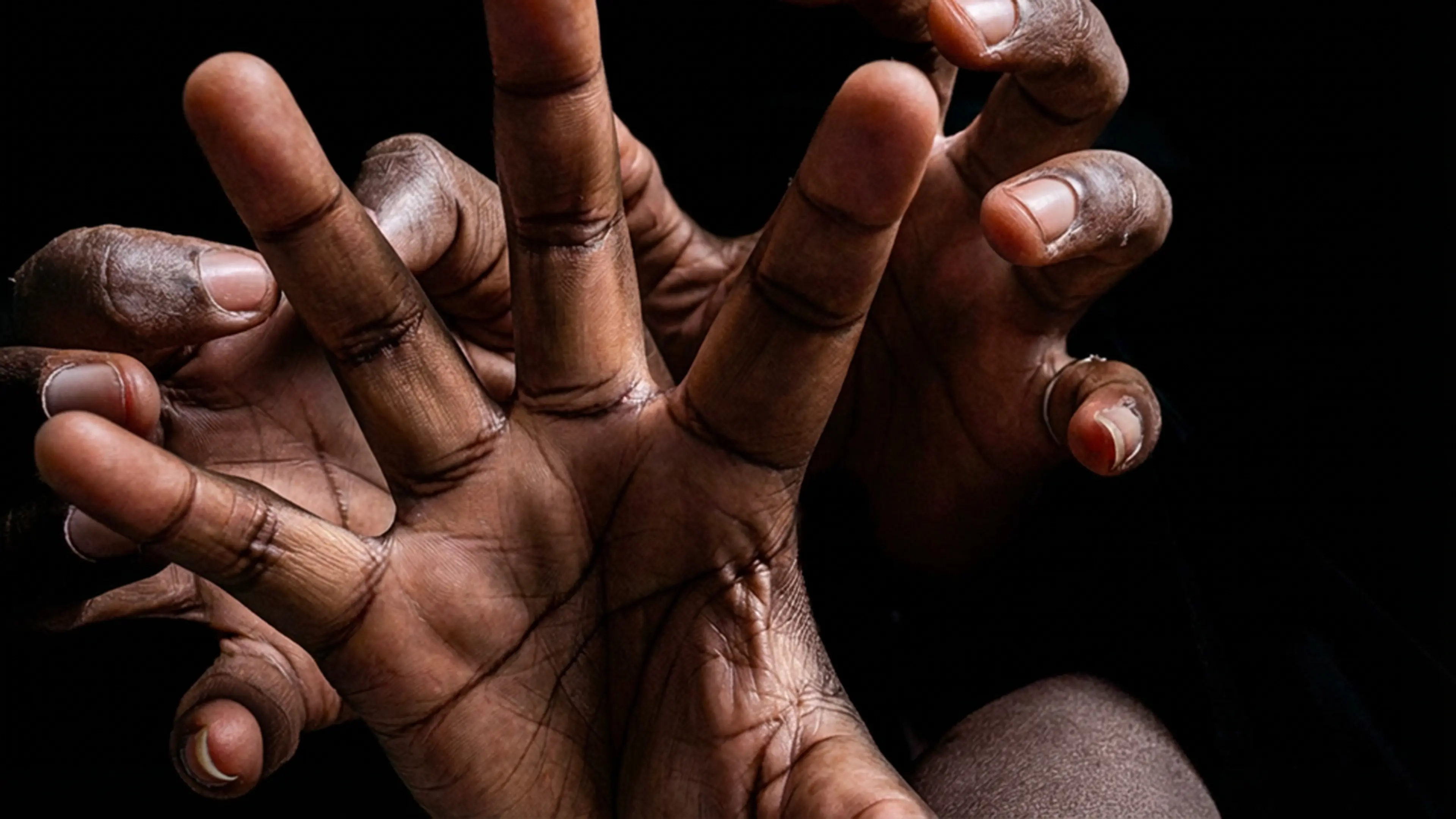 Observation des signaux non verbaux en contexte relationnel