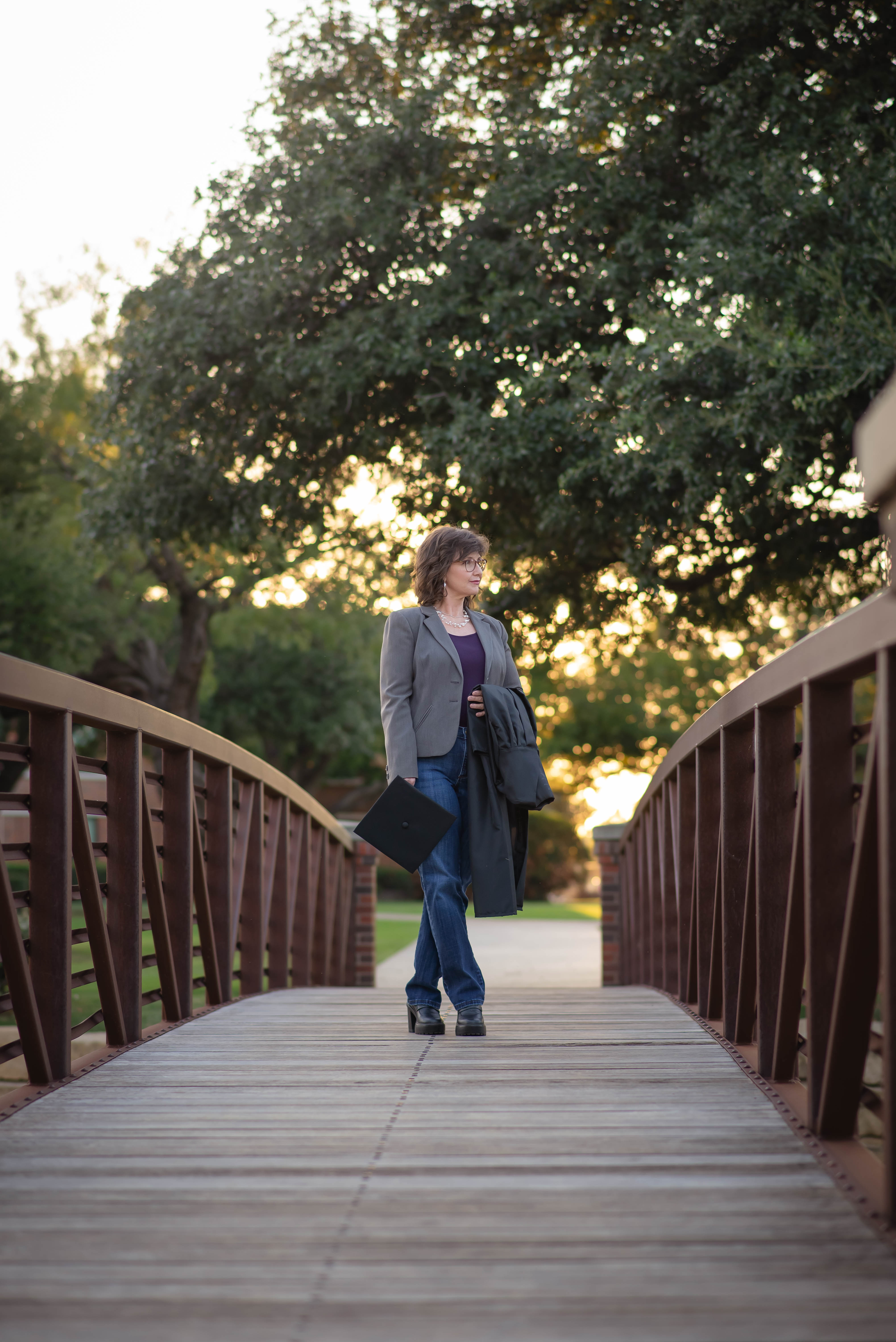 Professional boudoir photographer Empowering photography session Glamorous boudoir photos Artistic boudoir photography Personalized boudoir photoshoot