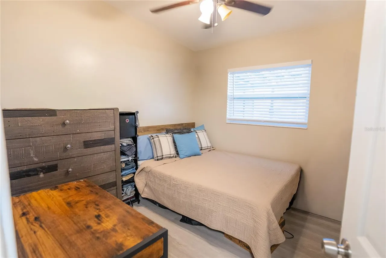 5205 98th Ter - Bedroom