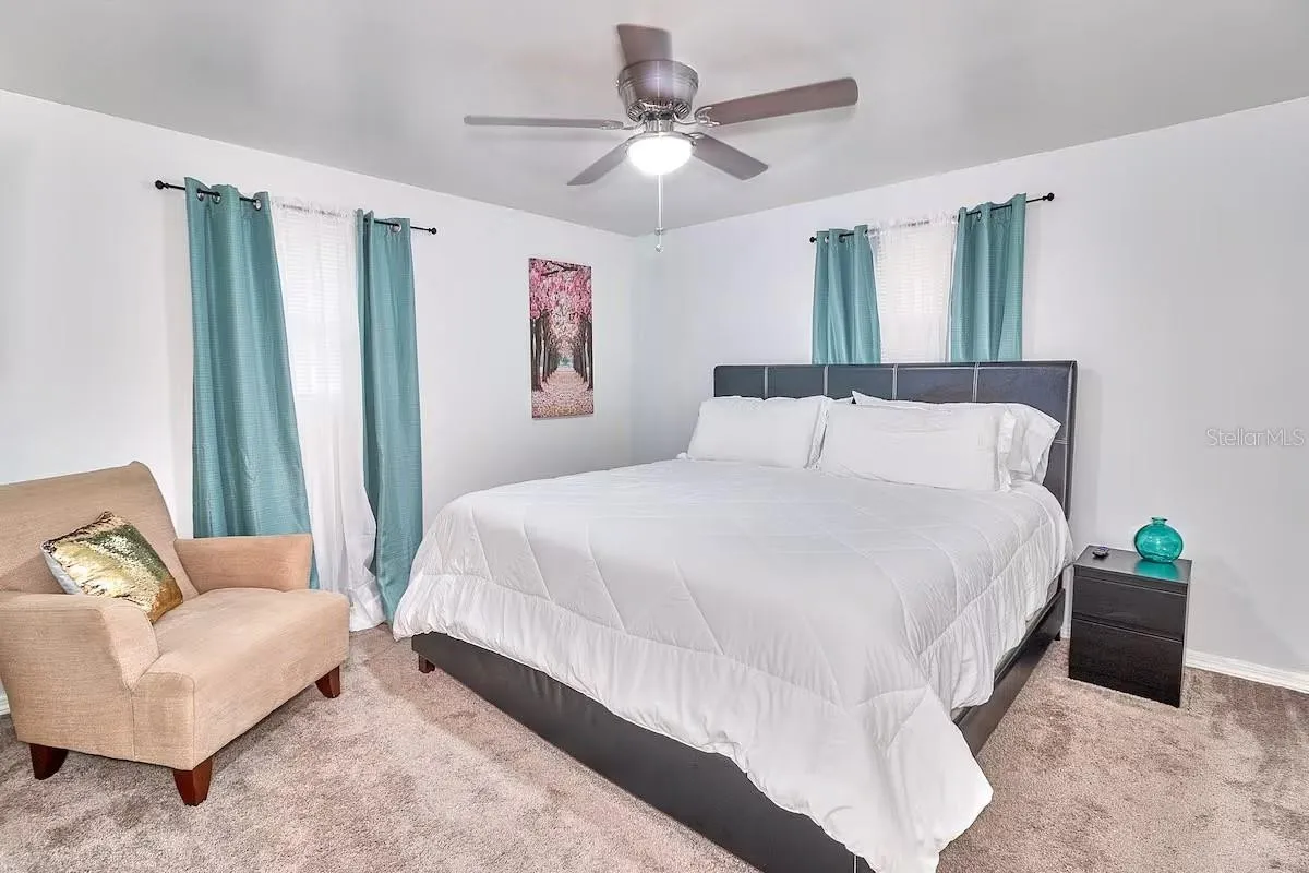 2804 N 33rd St - Bedroom