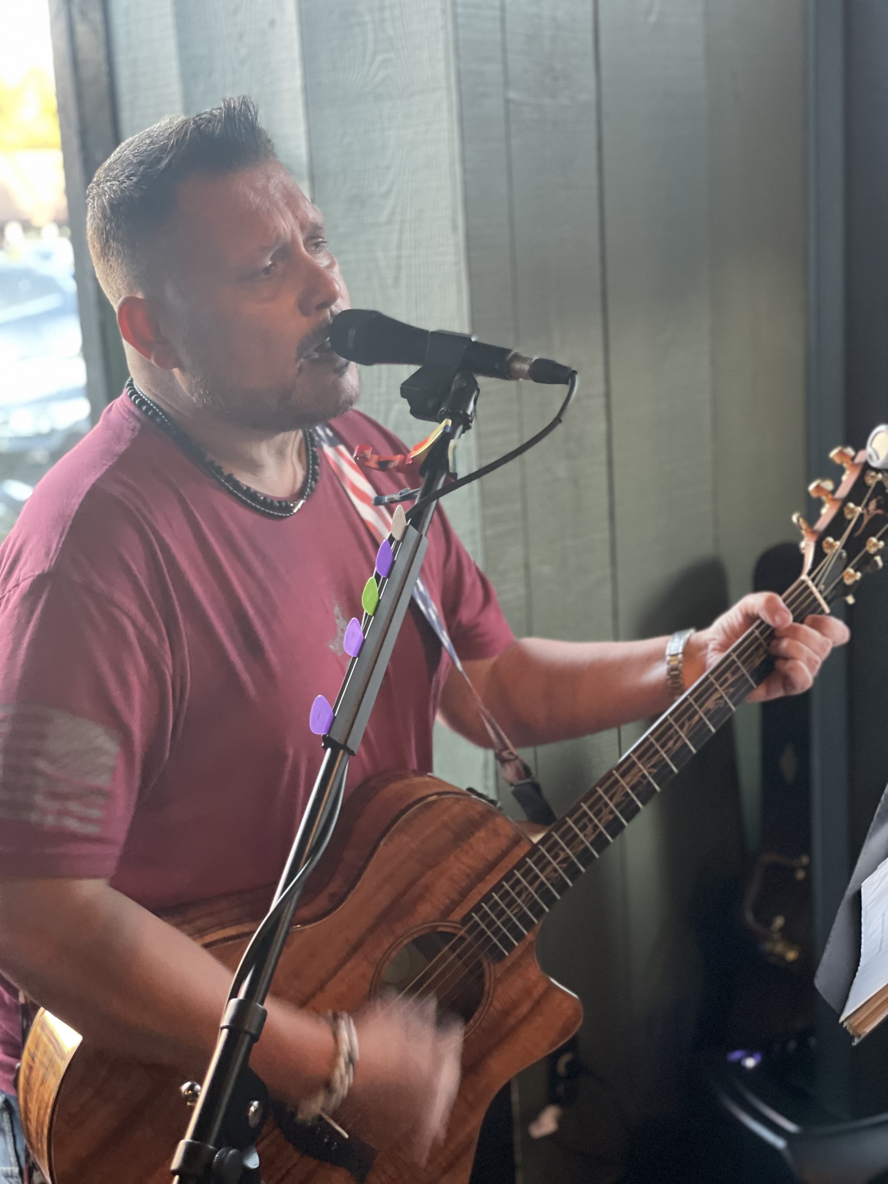 Adam
  Cates — Live on the Patio