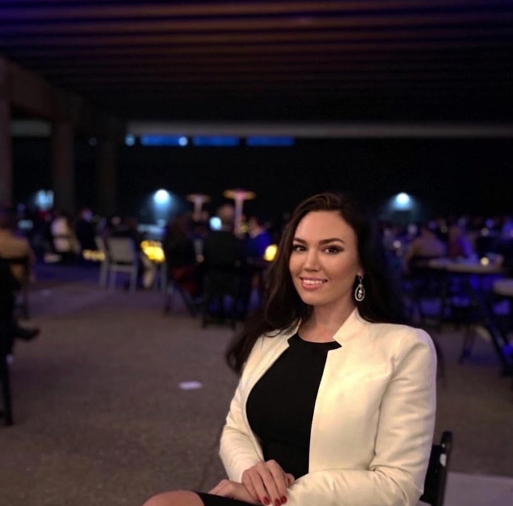 Sierra Working with Clients