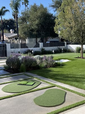 {{ custom_values.service_2 }} in {{custom_values.area_4})