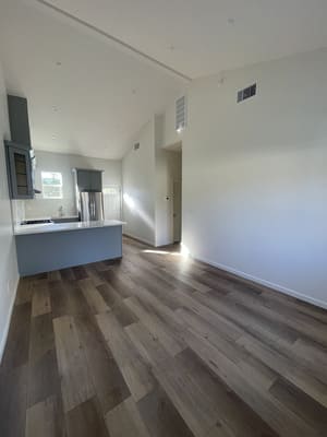 {{ custom_values.service_1 }} in {{custom_values.area_7})