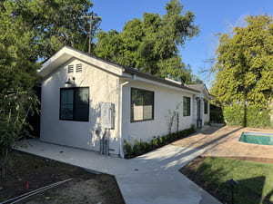 {{ custom_values.service_3 }} in {{custom_values.area_7})