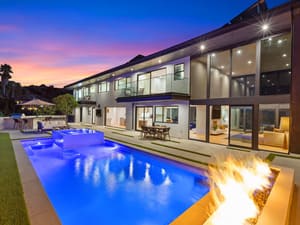 {{ custom_values.service_4 }} in {{custom_values.area_7})