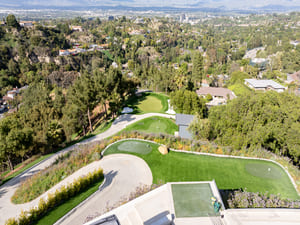 {{ custom_values.service_4 }} in {{custom_values.area_7})