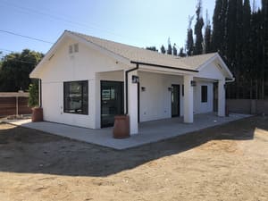 {{ custom_values.service_4 }} in {{custom_values.area_7})