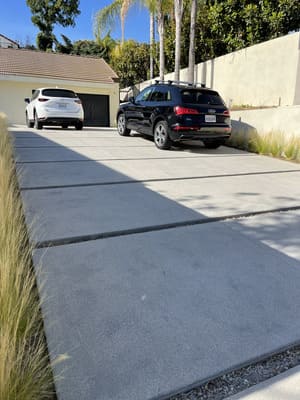 {{ custom_values.service_1 }} in {{custom_values.area_5})