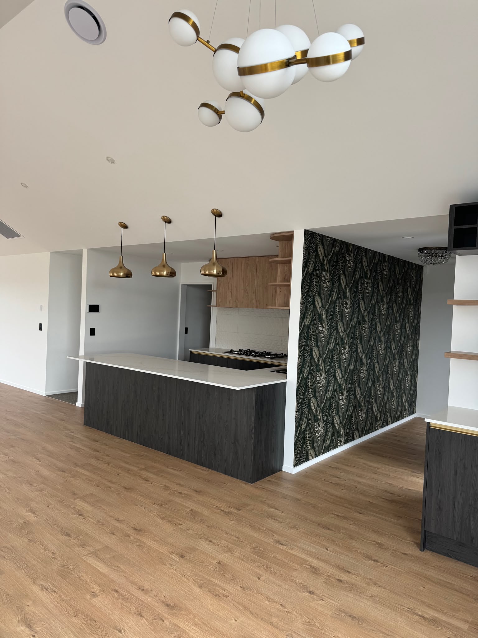 Completed interior space with a smooth, properly finished result