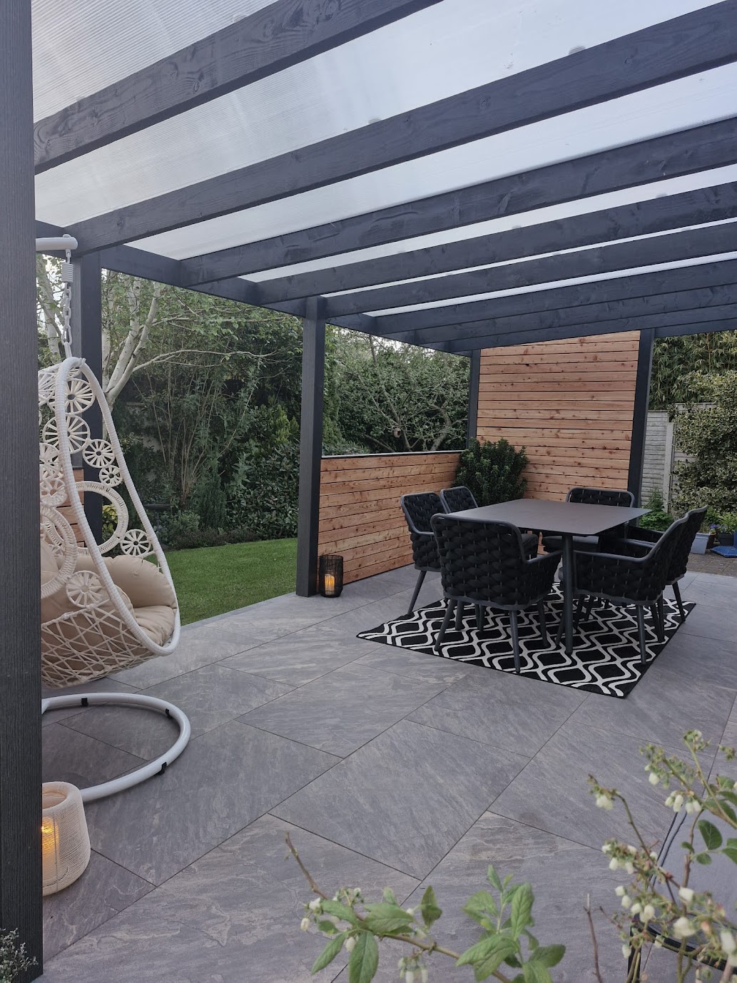 Outdoor Room gallery 3