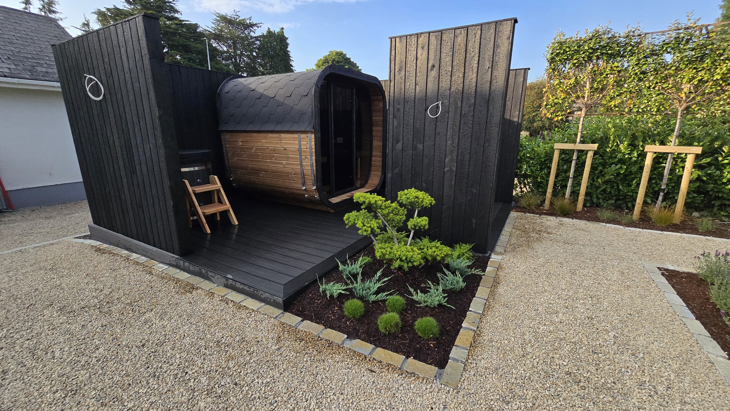 Large Garden with Sauna gallery 10