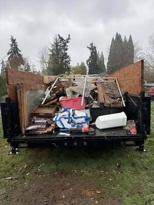 {{ custom_values.service_3 }} in {{custom_values.area_3})