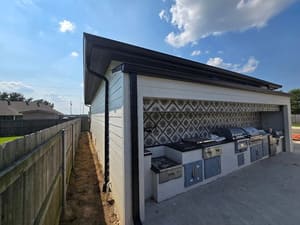 {{ custom_values.service_2 }} in {{custom_values.area_2})