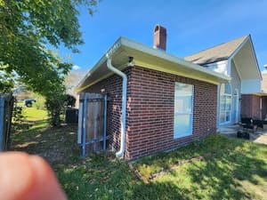 {{ custom_values.service_2 }} in {{custom_values.area_2})