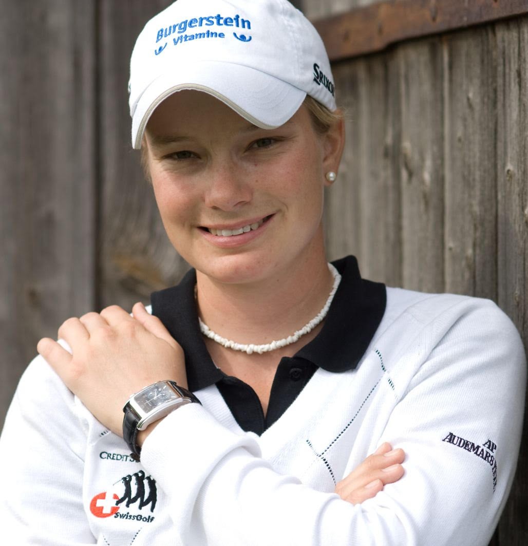 Nora Angehrn