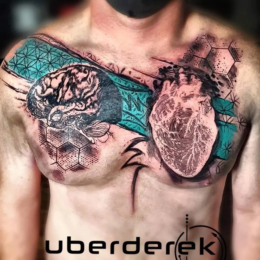 Kunstvolles Tattoo-Werk, individuelles Design vom Hive Tattoo Studio Salzburg