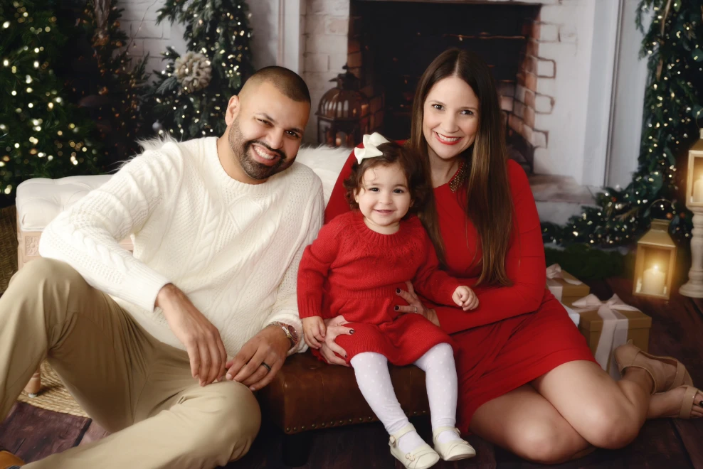 Michael Hernandez & Family - Portrait