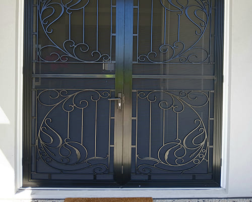 Flyscreens in Clyde North