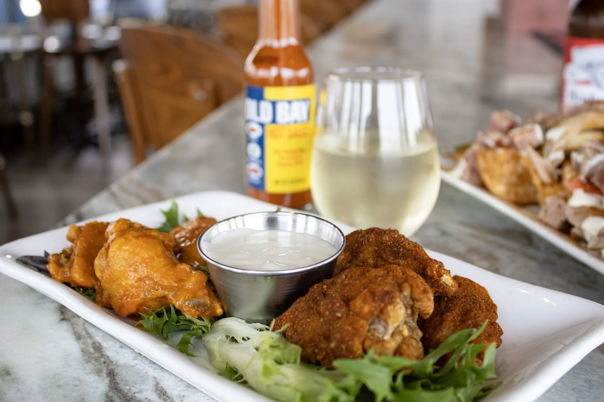 Lowcountry wings dish