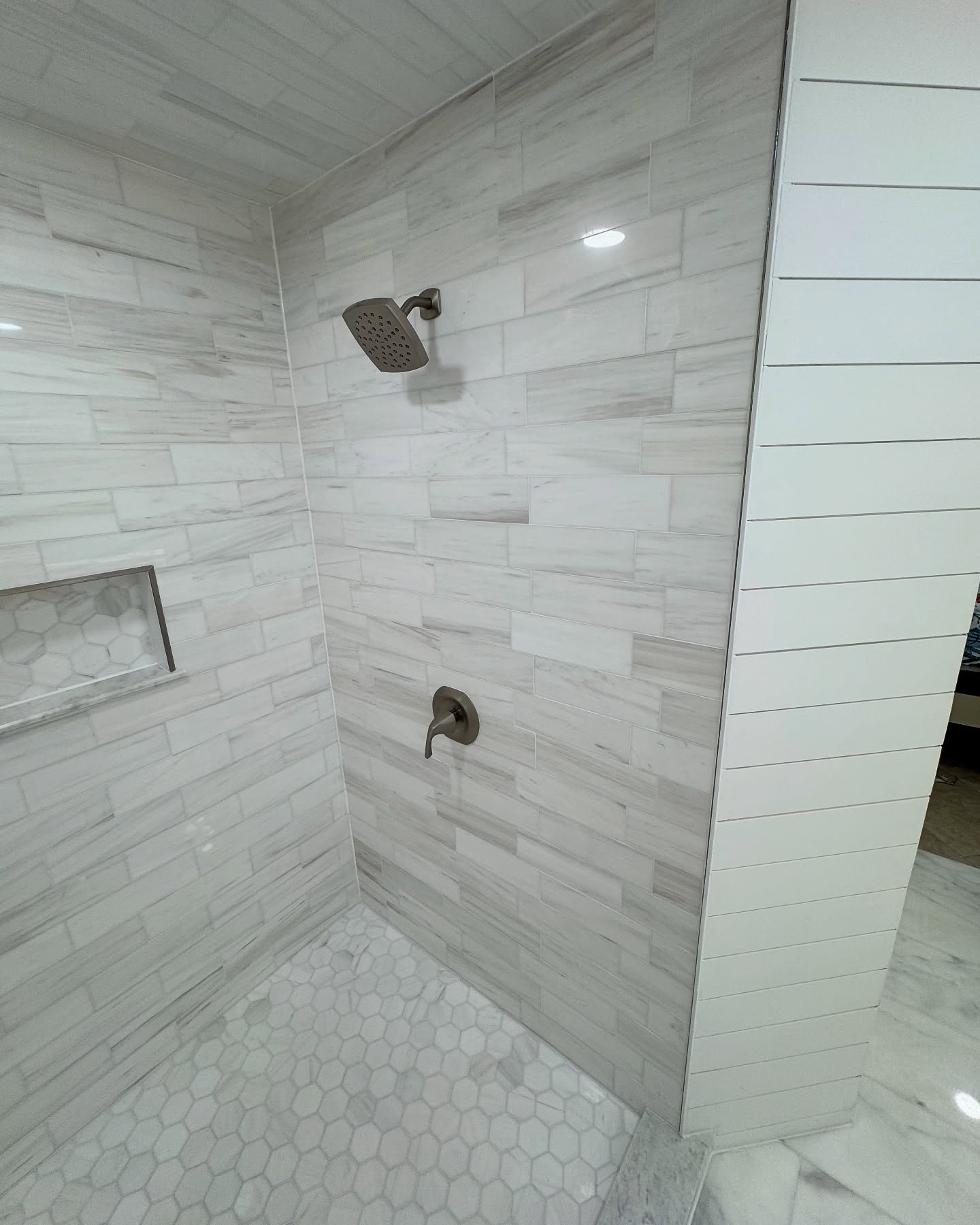 Custom shower tile and niche