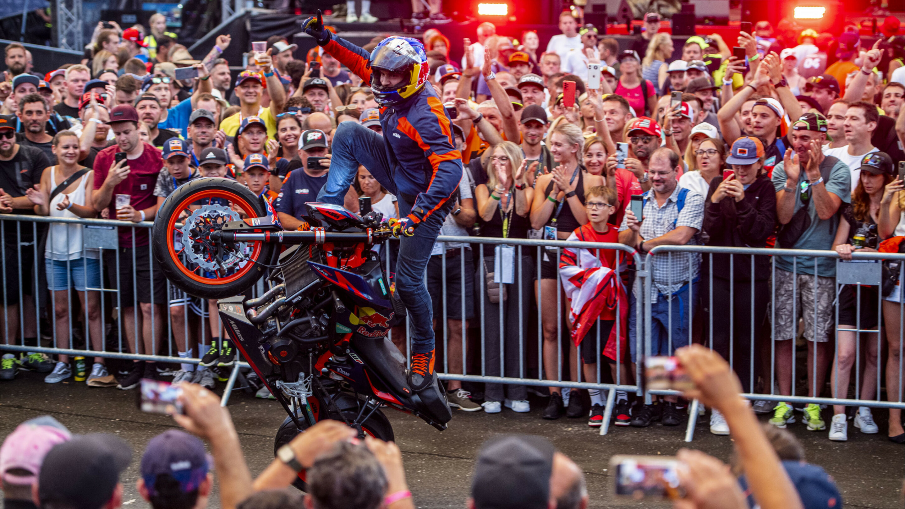 Corporate Exclusive — Masters of Dirt Private Show