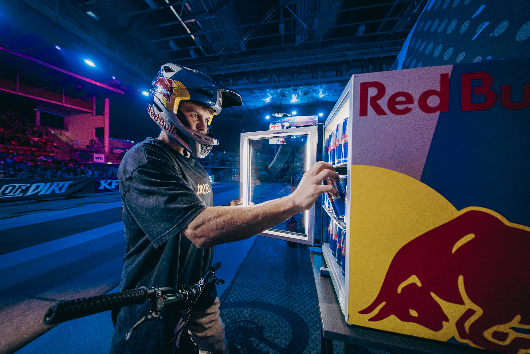 Masters of Dirt × Red Bull