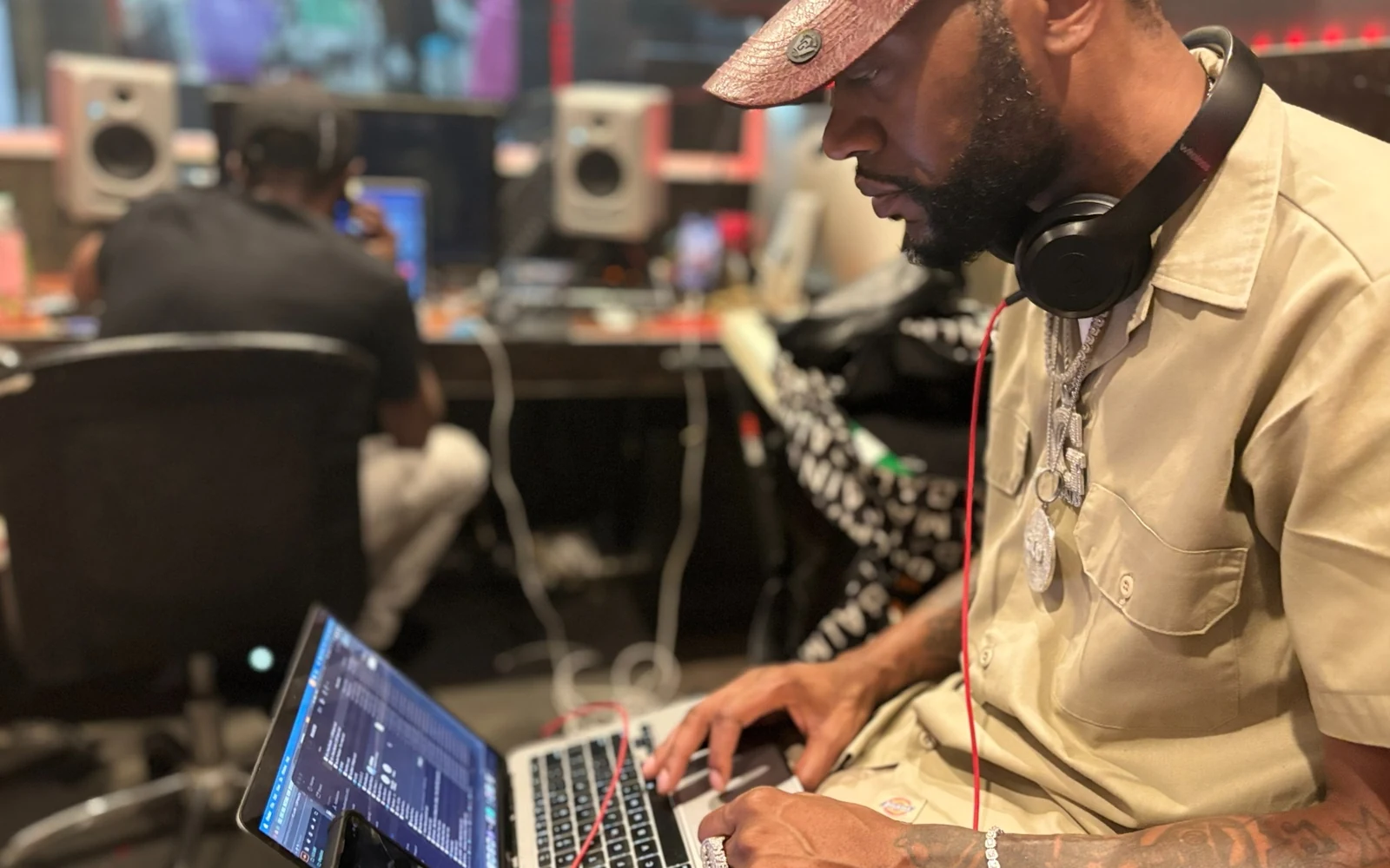 Beuller the Gaud working in the studio