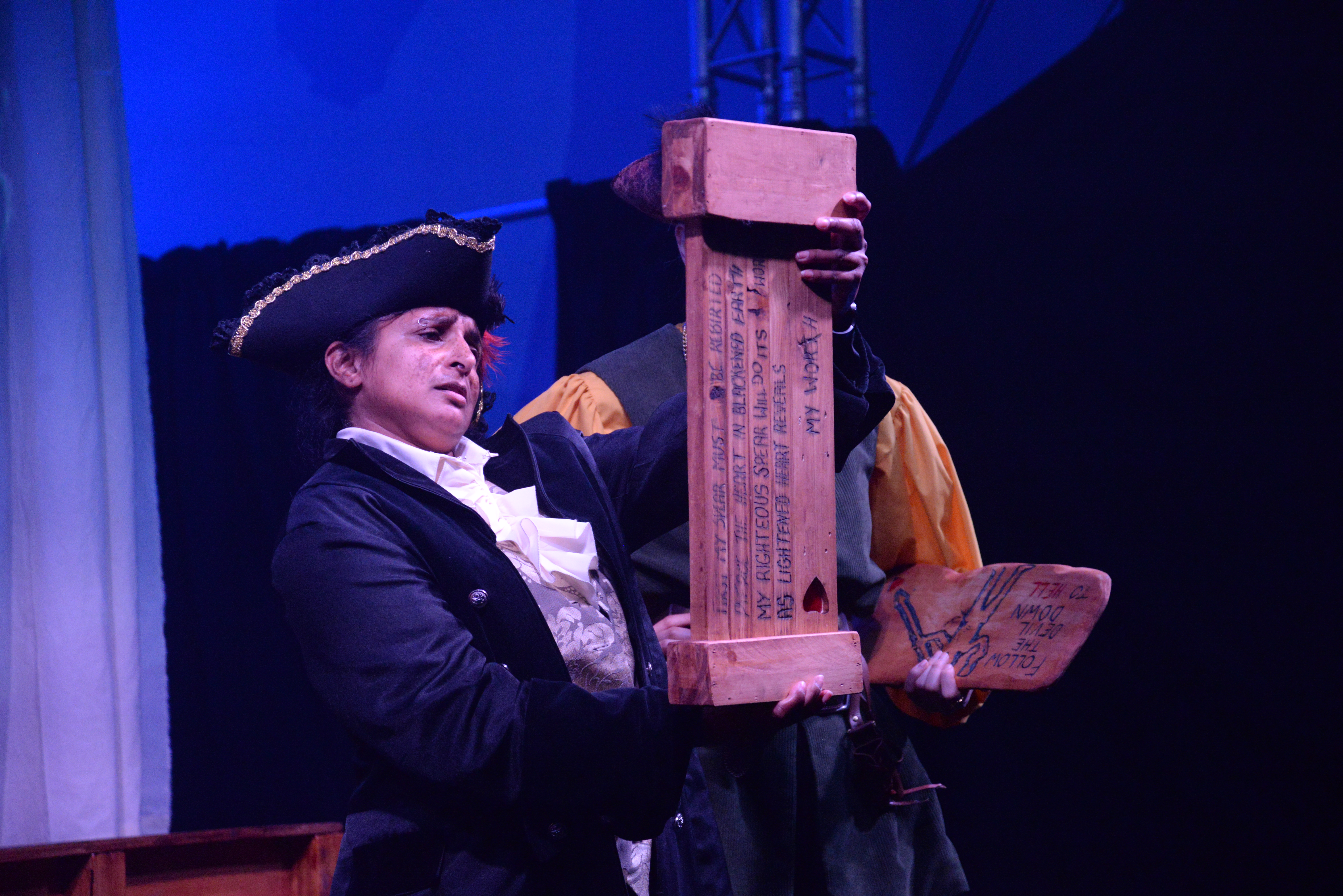 Scene from The Hunt for Blackbeard's Treasure
