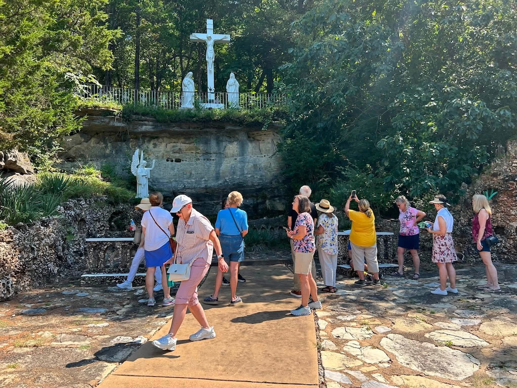 Pilgrims digress