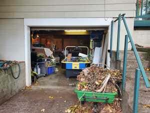 {{ custom_values.service_4 }} in {{custom_values.area_2})