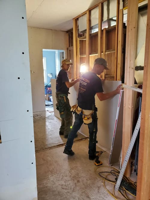 construction in Salem, or