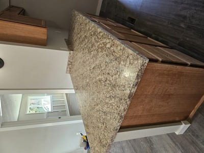 {{ custom_values.service_1 }} in {{custom_values.area_7})