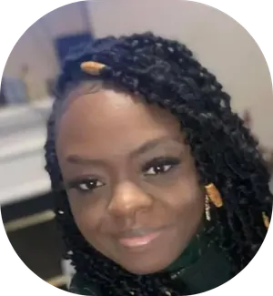 Tekesha Lewis, Owner